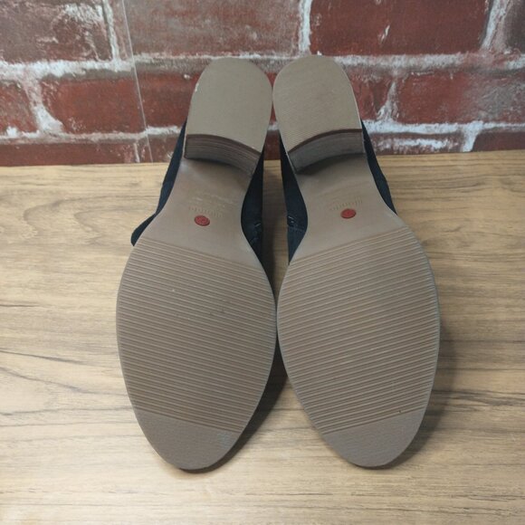 Blondo Ankle Boots Womens Size 8.5 Slip On Peep Toe Booties Black Slipons Easy - Picture 3 of 8